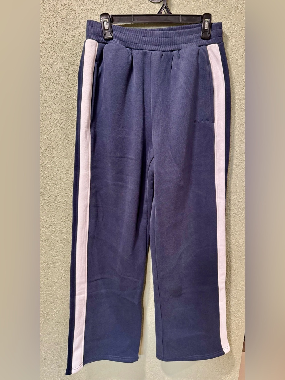 Wilo the Lable Navy wide leg sweatpants size M NWT